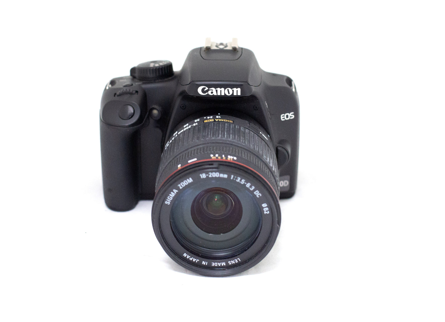 Canon Eos 1000D + Sigma 18-200 F/3,5-6,3 DC