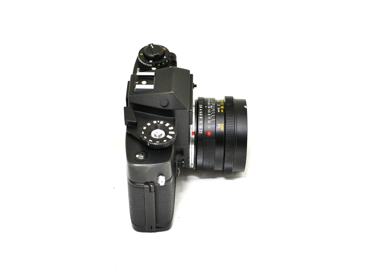 Leicaflex SL2 + Leitz 24mm F/2,8 Elmarit-R