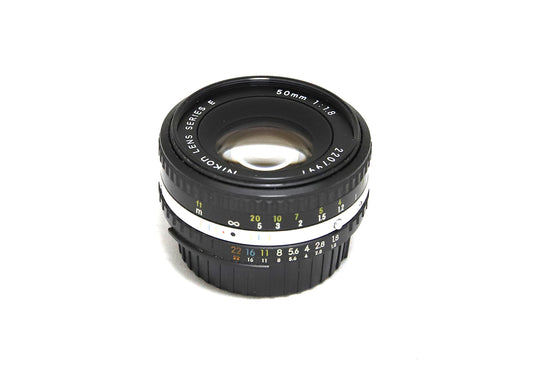 Nikon 50mm F/1,8 E Series
