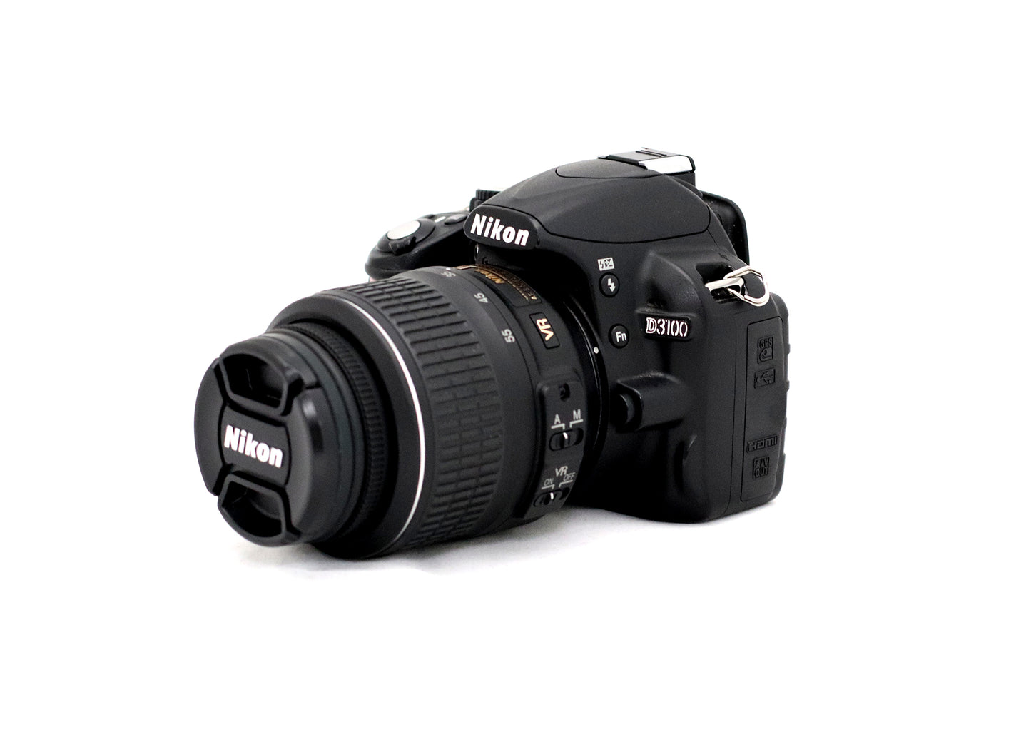 Nikon D3100 + Nikon 18-55 F/3,5-5,6 AF-S DX VR