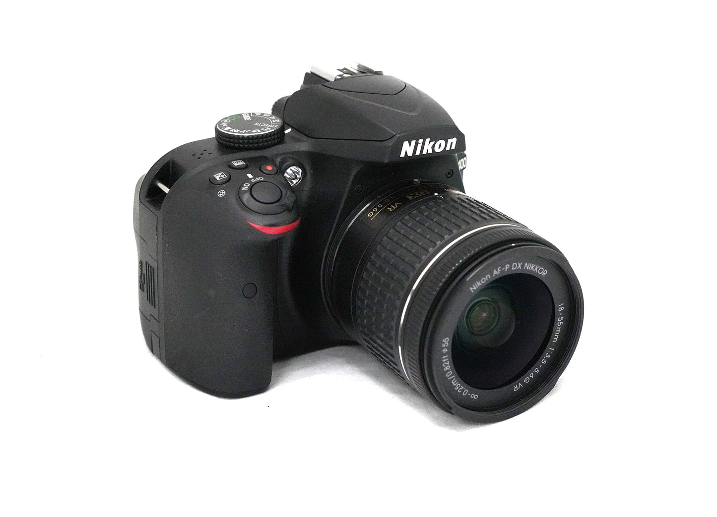 Nikon D3400 + Nikon 18-55 F/3,5-5,6 AF-P VR DX